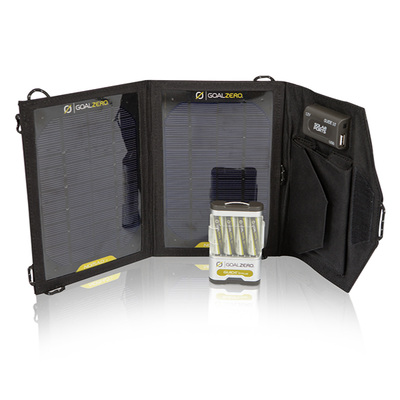 <p>
Adventure Kit nennt sich treffenderweise das mobile Solarset von Goal Zero. 
</p> - © Foto: Goal Zero

