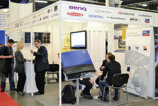 
Deutsche Markenprodukte stehen bei den polnischen Installateuren hoch im Kurs. Zumal es in Polen zwarAnbieter von Solarmodulen und Gestellen gibt, aber nicht von Solarwechselrichtern.



