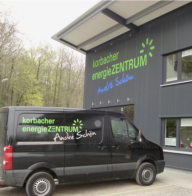 
Das Korbacher Energiezentrum ist zugleich ein Showroom der ungeahnten Möglichkeiten. Viele Kunden informieren sich vor Ort.
