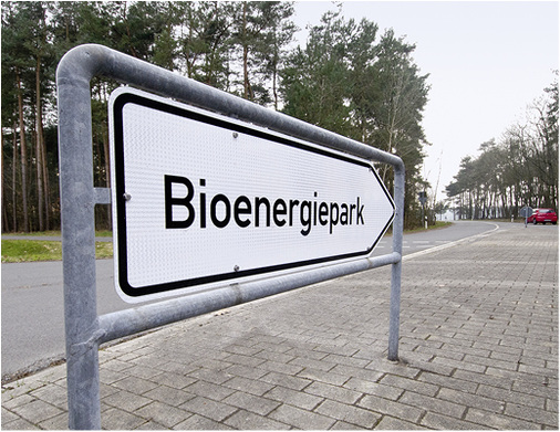 <p>
</p>

<p>
Der Saerbecker Bioenergiepark ist fertig. Jetzt versorgen Photovoltaik-, Windkraft- und Biogasanlagen die Gemeinde mit sauberen Strom.
</p> - © Foto: Ulrich Gunka

