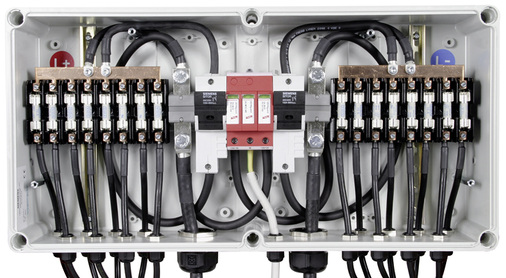 



Überspannungsschutz im Generatoranschlusskasten: Der sorgfältige Schutz der DC-Kreise sichert die Investition und ermöglicht den zuverlässigen Betrieb des Solargenerators.
