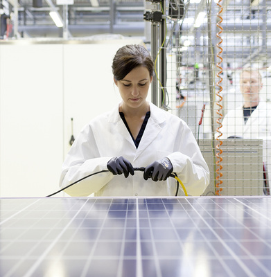 
Qualitätskontrolle in Thalheim.



