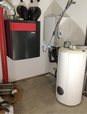 



Im Passivhaus von Mike Prelle wird die Wärmepumpe auch mit Strom vom eigenen Solardach gespeist.
