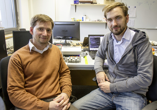 
Stefan Galler (links) und Milan Rompe in ihrem Büro in Berlin-Köpenick.



