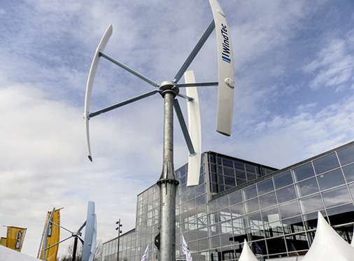 <p>
</p>

<p>
Die Messehalle im nordfriesischen Husum beherbergt auch in diesem Jahr wieder das internationale Kleinwindtreffen: den World Summit for Small Wind.
</p> - © Foto: nhp

