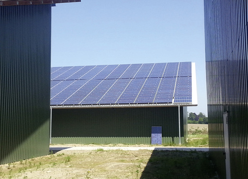 
Nach dem Tausch sieht die Anlage wie Stückwerk aus. Bauer Andresen muss mit dem optischen Mangel leben.



