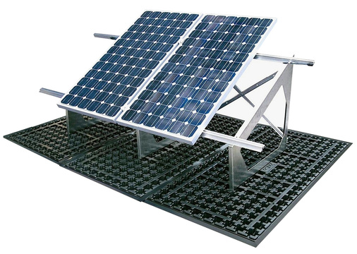 



Ballastierungssystem für ein Gründach, wie es von der Firma Zinco angeboten wird. Unter den Modulen bleibt ausreichend Platz für die Erde, den Kies und die Pflanzen.
