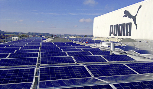 



500 Kilowatt auf dem Dach von Puma in Schlüsselfeld, gebaut mit Ambilight Ultra.
