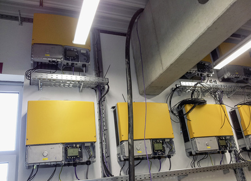 



Insgesamt zehn Sunny Tripower von SMA wurden in der Eisfabrik installiert.
