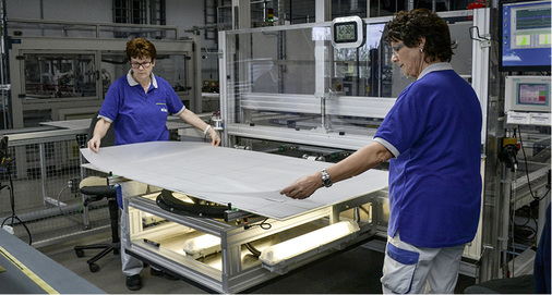 



Nächstes Jahr sollen Module mit einer Gesamtleistung von 280 Watt von den Bändern in Prenzlau laufen.
