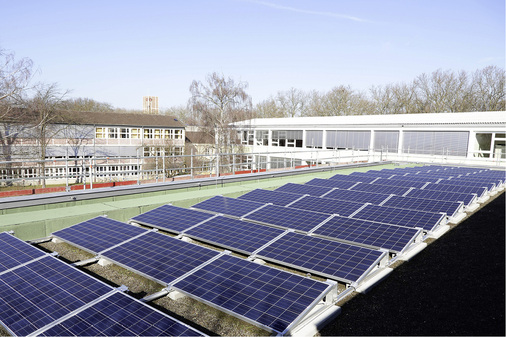 



Bei der Planung dieser Anlage auf einer Schulturnhalle waren verschiedene Schatteneinflüsse mit dem gewünschten Eigenverbrauch in Einklang zu bringen.

