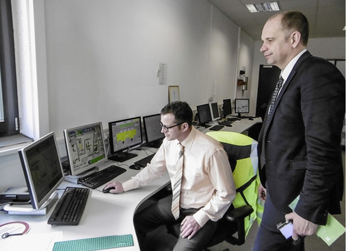 



Das Stadtwerk behält die Erzeuger und Verbraucher ständig im Blick.
