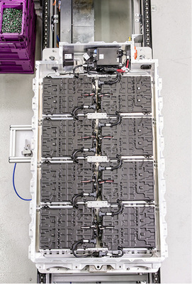 
Die Antriebsbatterie des Fahrzeugs.
