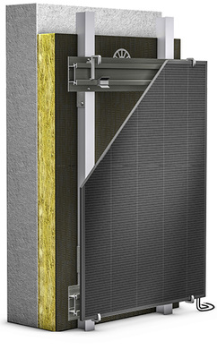 



Die Modulklemmen sitzen auf waagerechten Traversen, die auf senkrechte Tragprofile geschraubt sind.
