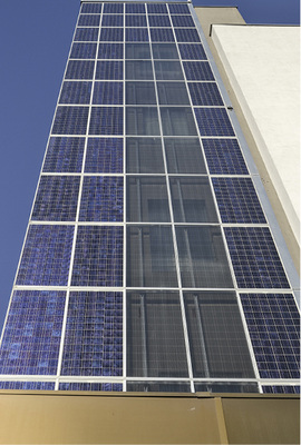 <p>
</p>

<p>
Diese Solarfassade im italienischen Bozen wurde als Pfosten-Riegel-Konstruktion ausgeführt.
</p> - © Foto: Velka Botika


