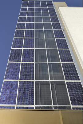 



Diese Solarfassade im italienischen Bozen wurde als Pfosten-Riegel-Konstruktion ausgeführt.
