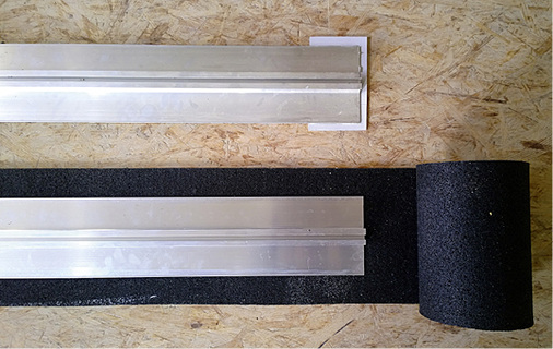 
Kombination von Montageschienen und Bautenschutzmatten.
