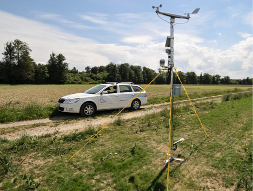 



Aufbau einer Messstation für meteorologische Daten: Solche Systeme sind die Basis für Gutachten oder Prognosen, denn sie liefern die erforderlichen Messwerte und Zeitreihen.
