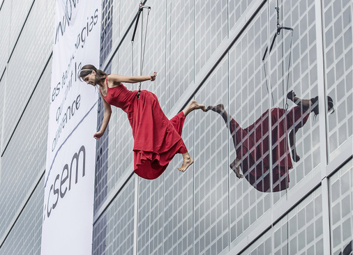 



„Die Fassade ist der Tummelplatz der Eitelkeit des Architekten“, sagt Andreas Hempel, selbst gestandener Architekt.
