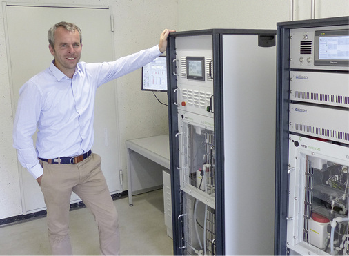 
Ove Petersen präsentiert die neuen Stacks im Live-Betrieb.



