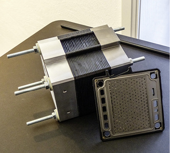 
Die Zellen von H-Tec Systems leisten 120 Watt. Größere Bauformen sollen bis zu zwei Kilowatt erzeugen.
