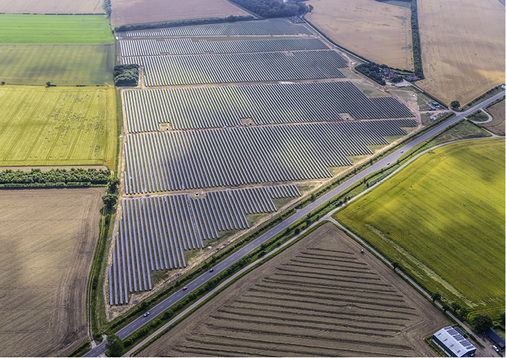 <p>
</p>

<p>
In Asien werden die Solarparks immer größer, in Europa schrumpfen sie auf einige Megawatt.
</p> - © Foto: Mounting Systems

