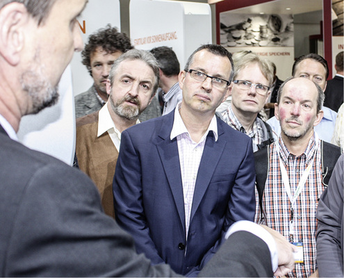 <p>
</p>

<p>
Bei der letzten Intersolar hatten unsere geführten Rundgänge Premiere. Das Interesse war riesengroß. 
</p> - © Foto: Heiko Schwarzburger

