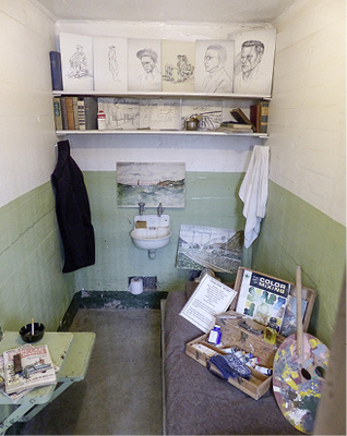 
Das Privileg zu malen mussten Insassen sich erarbeiten. Es konnte ihnen aber jederzeit und ohne stichhaltige Begründung wieder aberkannt werden.
