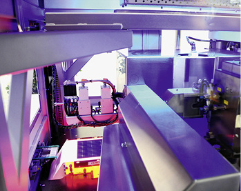 
EU PVSEC und Intersolar Europe formieren sich 2016 zur wichtigsten Veranstaltung der Solarbranche.
