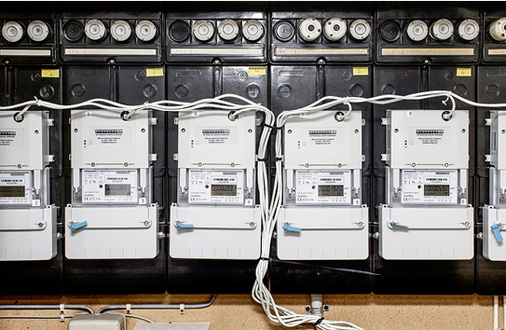 



Mit den Daten aus den intelligenten Zählern kann Thomas Henne die Stromlieferung an jede Wohneinheit exakt abrechnen.
