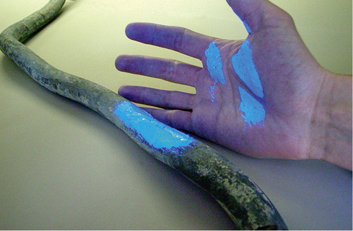 
Sichtbar gemacht, verraten die Spuren den Dieb. Auch im Außenbereich. 
