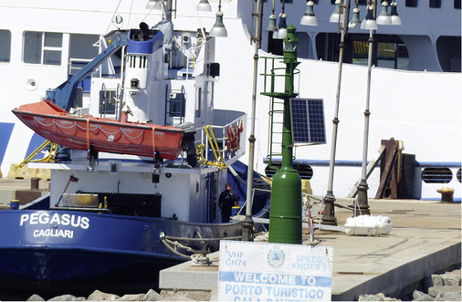 
Eine Inselstromversorgung mit Photovoltaik in kleinerem Maßstab. 
