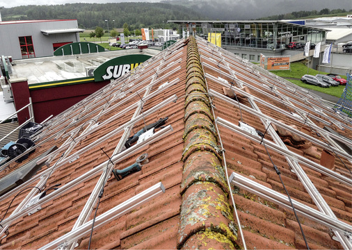



Dach eines Restaurants in Calw: Dort wurden 15 Kilowatt Solarleistung installiert.
