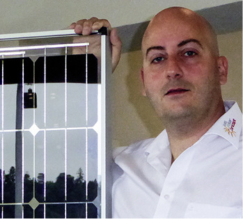 



Axel Gagstätter will neben den privaten Solarkunden nun zunehmend auch Gewerbekunden erschließen. Denn die Potenziale sind enorm.
