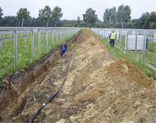 



In Dörverden waren nur die Wechselstromkabel nötig. Datenkabel mussten die Monteure nicht verlegen.
