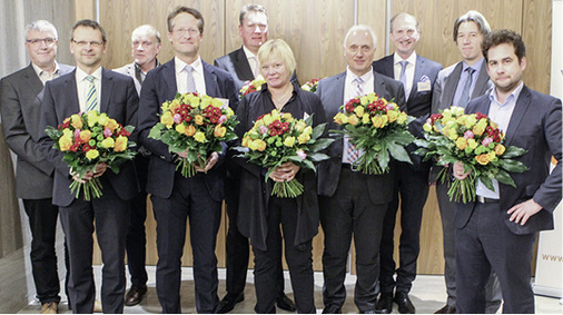 <p>
</p>

<p>
Von links nach rechts: Peter Thiele, Günter Haug, Herman Rens, Joachim Goldbeck, Holger Götze, Dagmar Vogt, Helmut Jäger, Jörg Ebel, Milan Nitzschke, Moritz Ritter.
</p> - © Foto: BSW Solar

