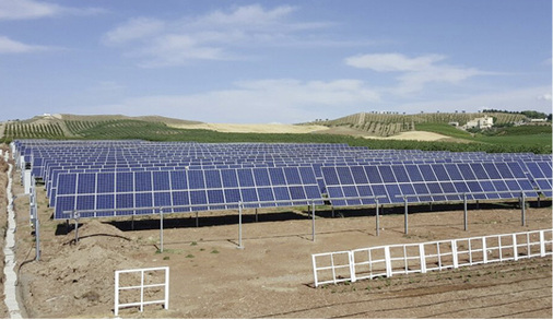 



Im Juni 2016 ging der erste Solarpark mit Trackern von Deger in der Türkei ans Netz.
