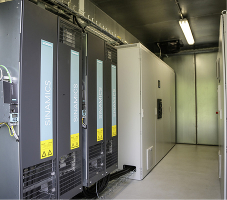 
Der Lithiumspeicher soll über einen Vermarkter am Regelenergiemarkt zusätzlich Geld verdienen.
