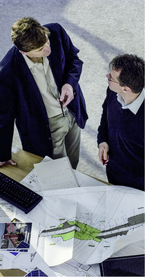 
Meist geht es nur mit einem Partner vor Ort.
