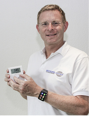 



Gerald Schiffmann setzt auf smarte Produkte, die er seinen Kunden bundesweit anbietet und installiert.
