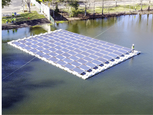 <p>
Im US-Bundesstaat Florida schwimmt eine Solarstromanlage mit 31,5 Kilowatt Leistung. Der Projektierer will dieses Jahr noch einige Megawatt aufs Wasser bringen.
</p>

<p>
</p> - © Fotos: Ciel&Terre

