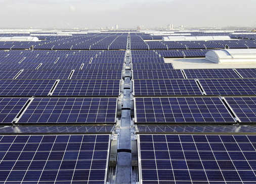 
Gute Aussicht: jede Menge Hanwha-Q-Cells-Module mit je 275 Watt Leistung in Ost-West-Ausrichtung.
