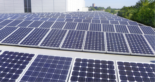 



Im Mai 2012 übernahm Sonneninvest die seit 2009 am Netz befindliche Dachanlage in Kornwestheim bei Stuttgart.
