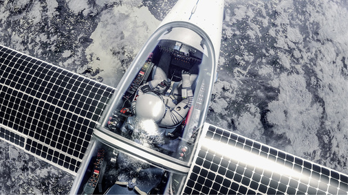 <p>
</p>

<p>
Der Pilot der Solar Stratos braucht einen hermetisch gekapselten Weltraumanzug, denn in der enormen Höhe herrschen Temperaturen von minus 70 Grad Celsius und geringe Drücke – fast wie im freien Orbit.
</p> - © Foto: Kreisel/Solar Stratos

