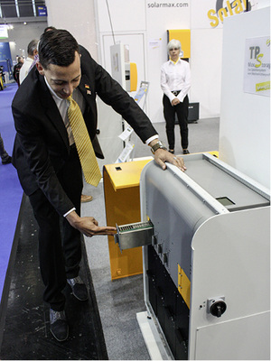 
Dreiphasiges Speichersystem Max Storage TP-S.
