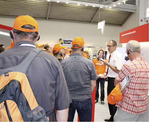 
PV Guided Tours am Stand von Fronius.
