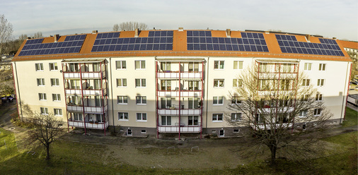 <p>
</p>

<p>
Ob mit der Förderung die Mieterstromprojekte jetzt wirtschaftlich sind, wird sich zeigen. Das Gesetz lässt einige Fragen unbeantwortet.
</p> - © Foto: IBC Solar

