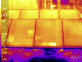 



Aufnahme einer Modulreihe aus einem Meter Entfernung mit der Compact Pro.
