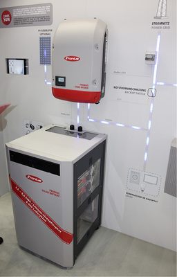 



Fronius zeigte das Energy Package, das besonders für Eigenverbrauch optimiert ist.
