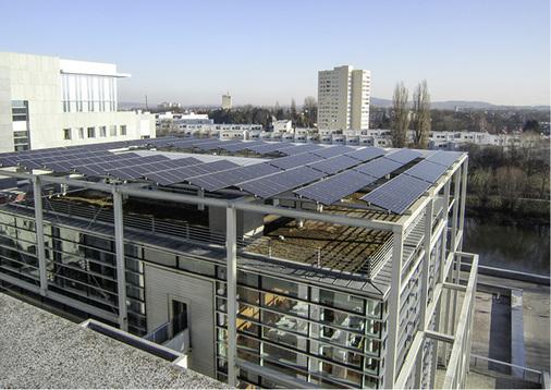 <p>
</p>

<p>
Auch das niederösterreichische Parlament in Sankt Pölten hat sich eine Photovoltaikanlage gegönnt.
</p> - © Foto: Leitschutz

